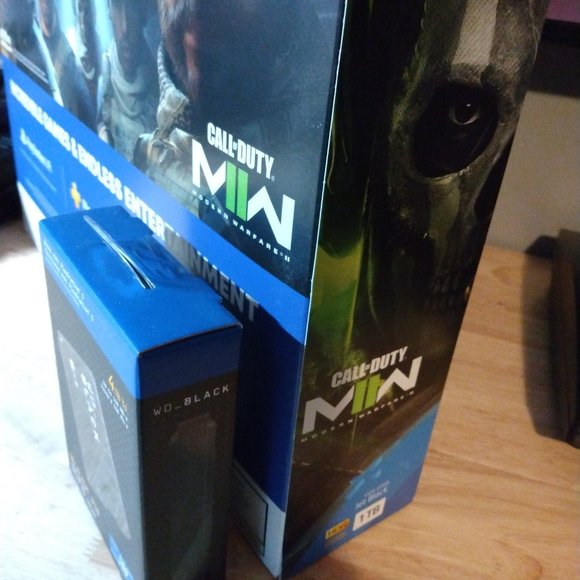 *NEW* PS4 COD MW2 Bundle + SD GUNDAM + Blazblue + WD 4TB Gaming Hard Drive - Picture 7 of 10